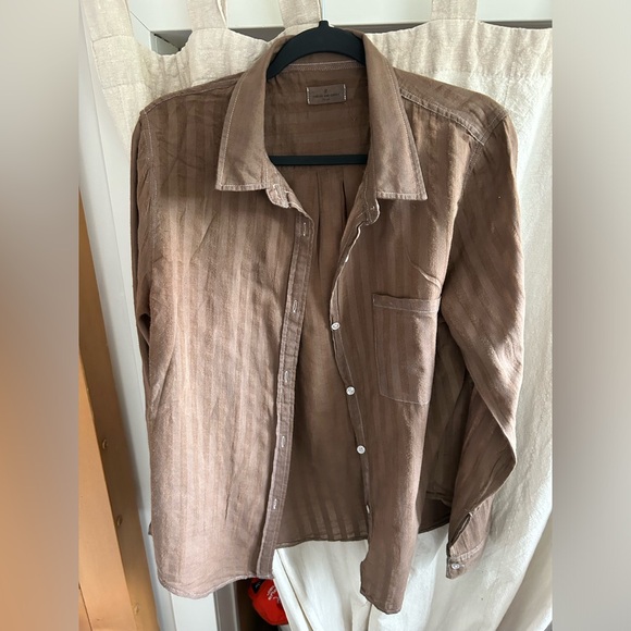 Button down, Thread and supply, size large - Picture 5 of 5